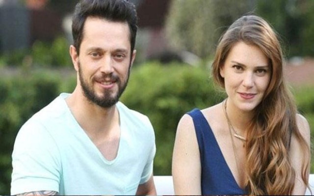 Ünlü çiftten kötü haber
