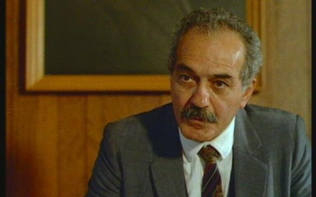 Fikret Hakan yaşamını yitirdi