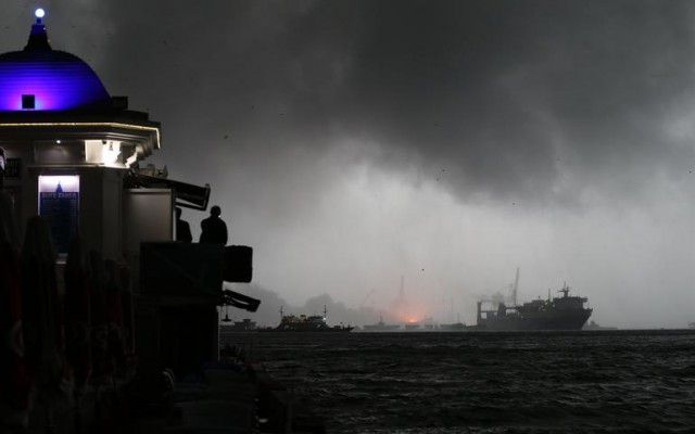 Haydarpşia'da patlama ve yangın