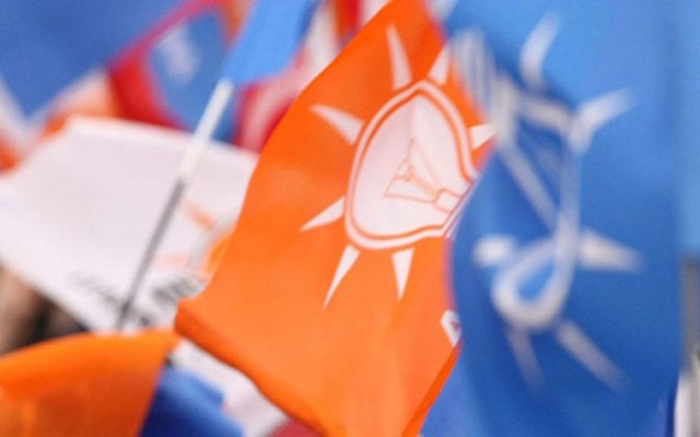 AKP Kuruluşuna sade kutlama töreni