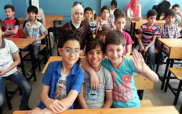 Suriyeli öğrencileri imam hatiplere yönlendirin