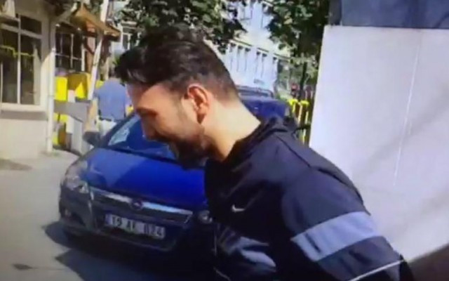 AVM'yi haraca bağlayan çete çökertildi