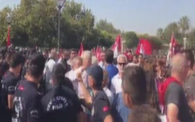 İzmir'de tehlikeli gerginlik