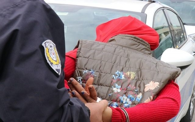 Adana'da canlı bomba alarmı