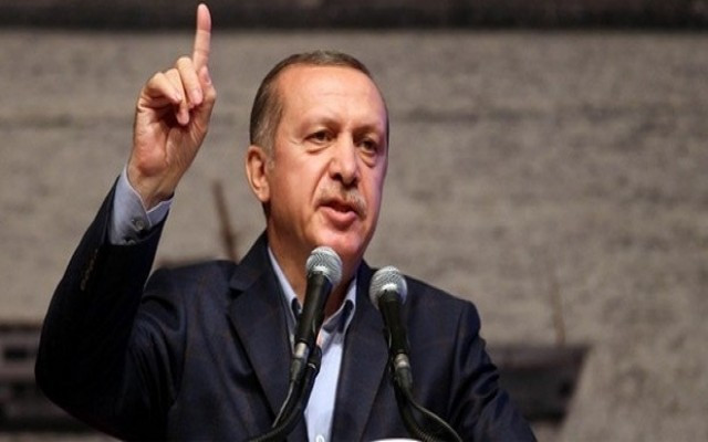 Erdoğan'ın sözünü bu sloganla kestiler