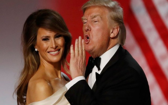 Trump’ın eşi havada tehlike atlattı