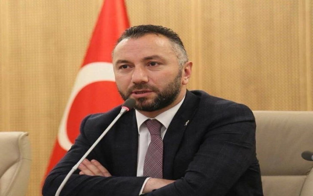 AK Parti'li Başkan istifa etti