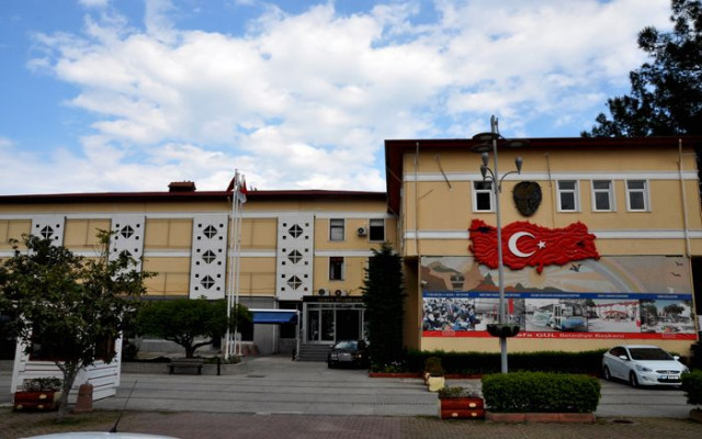 Belediyeye yolsuzluk operasyonu