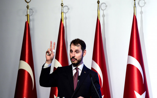Albayrak: Ekonomide dengelenme süreci başladı