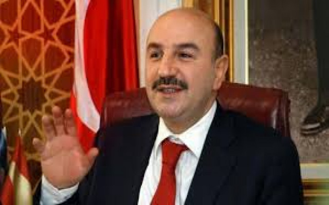 Turgut Altınok mu, Osman Gökçek mi?