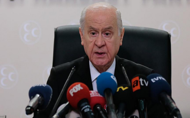 Bahçeli'den sarı yelek uyarısı