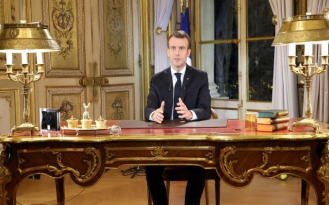 Macron, neden o altın odayı seçti?