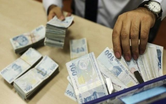 Öğretmenlerin ek göstergesi 3600'e çıkacak mı?