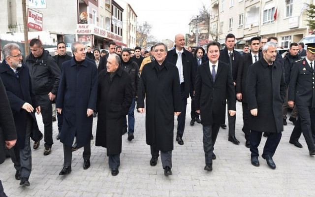 Abdullah Gül’ün dikkat çeken ziyareti