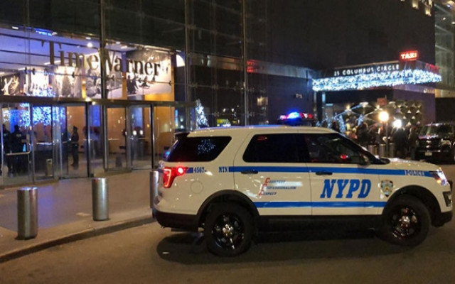 Trump'la kavgalı CNN'e bomba alarmı