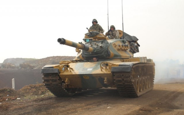 Afrin'de teröristler püskürtülüyor