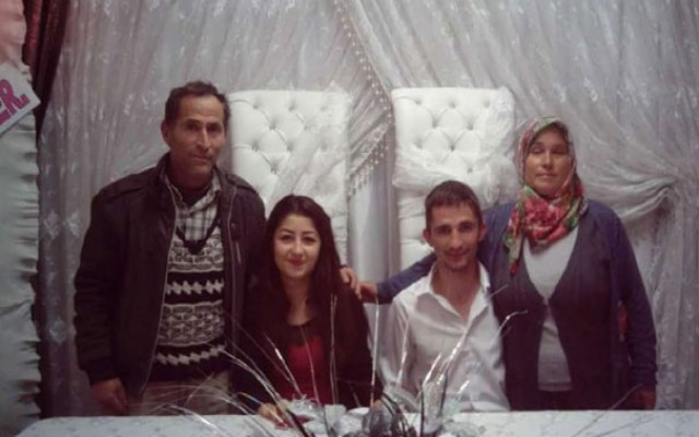 Öldürdüğü kocasının ailesi ona sahip çıktı
