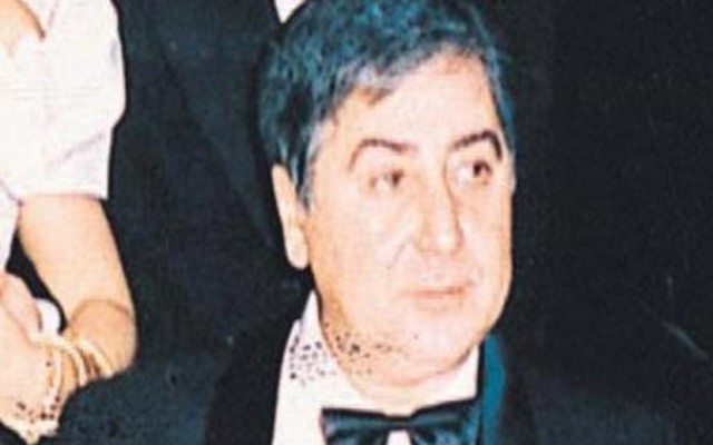 Ünlü işadamı kızlarını mirasından men etti