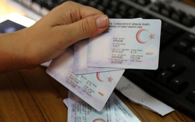 Devrim niteliğinde soyadı kararı