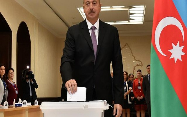 Aliyev 4'üncü kez cumhurbaşkanı