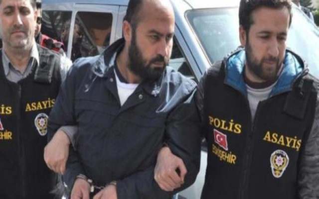 Akademisyenleri nasıl öldürdüğünü anlattı