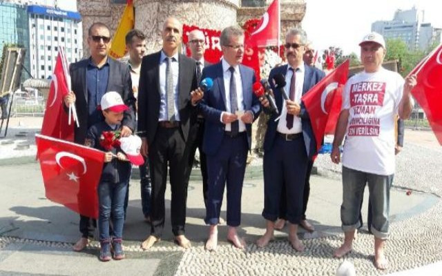 Beşiktaş'ta ortalık karıştı