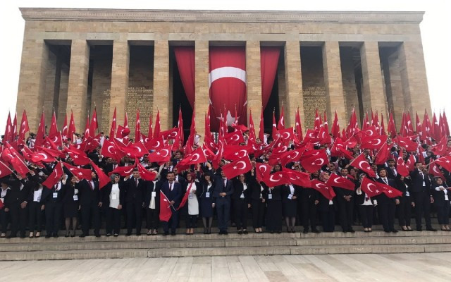Tüm yurtta 19 Mayıs coşkusu