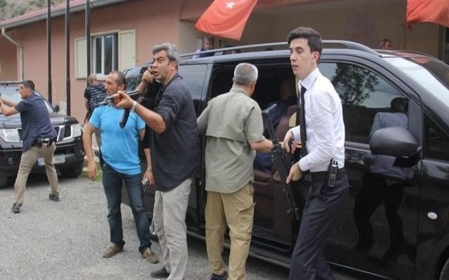 Kılıçdaroğlu'nun konvoyuna saldıran terörist öldürüldü