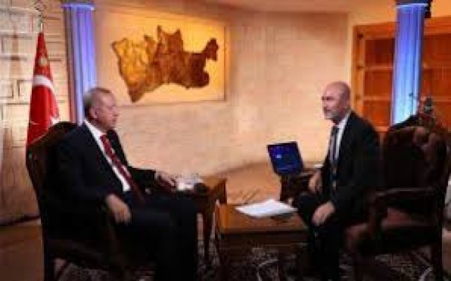 Erdoğan'dan kendisini eleştirenlere teessüf