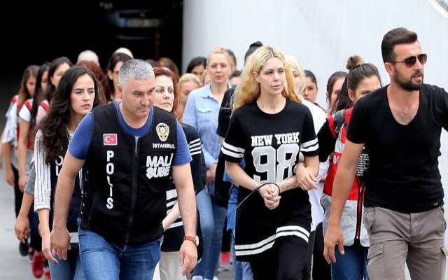 Adnan Oktar adliyeye sevk edildi