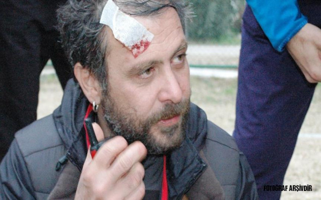 Nejat İşler’e hayran dayağı