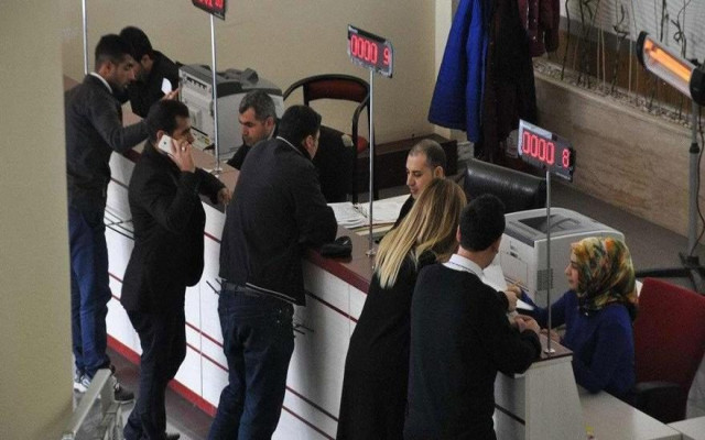 Bankalar mevduat ve kredi faizlerini artırıyor