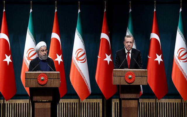 İran, parasındaki sıfırları atıyor