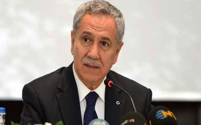 Bülent Arınç: KHK’lılardan özür diliyorum