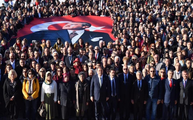Maltepe'liler ATA'nın huzurunda..