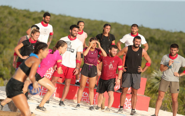 Survivor'da aşk bombası