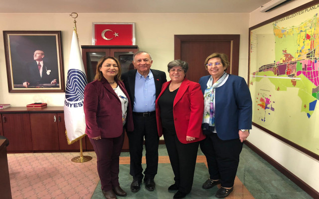 Belediye Başkanlarına kadın aday sitemi