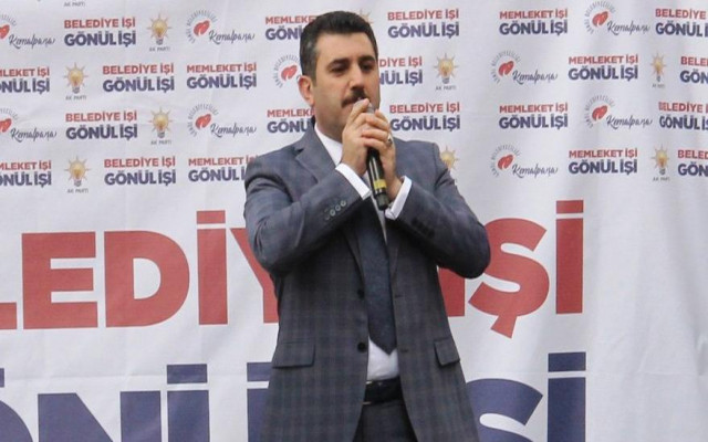 Seçimi kaybetti 300 işçiyi kovdu