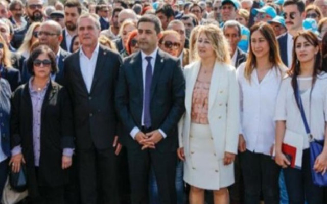 Kuşadası Belediye Başkanı Ömer Günel’den flaş karar