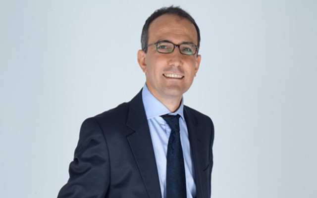 Emin Çapa ve eşinin de kaydı silinmiş
