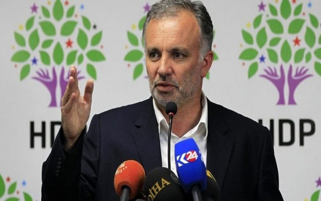 Kars Belediye Başkanı'nın koltuğuna haciz geldi