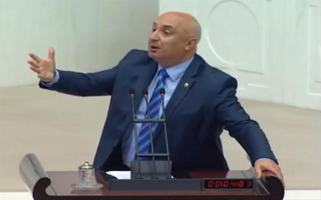Mecliste gergin 15 Temmuz oturumu...