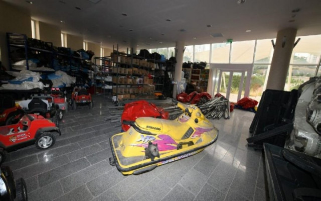 Ankara'da Belediye deposundan Jet ski çıktı