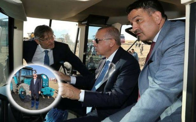 Ahmet Hakan Erdoğan'ın galoşunu eleştirdi