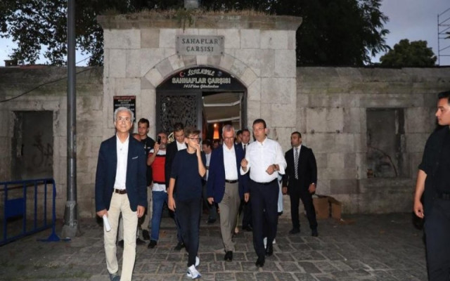 İmamoğlu Beyazıt Meydanı için düğmeye bastı!