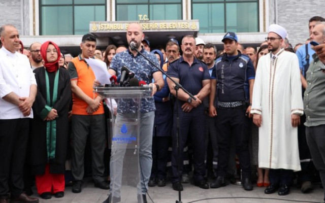 İmamoğlu karşıtı bildiri okudu,kovuldu