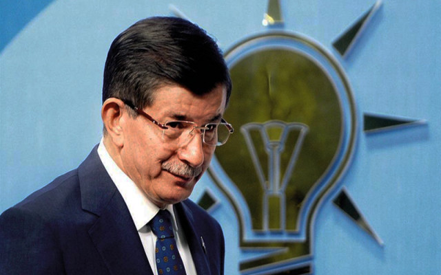 Davutoğlu yeni partiden vazgeçebilir!