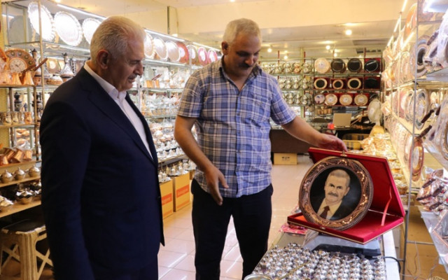 Yıldırım'dan çatık kaşlı portresine 23 Haziran göndermesi