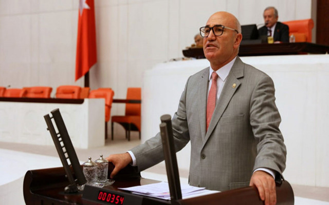 Tanal, 5 yıl önce gündeme getirdiği Dolar yüklü uçak iddiasının peşini bırakmıyor