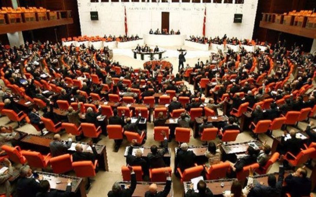4 partiden ABD’ye FETÖ çağrısı